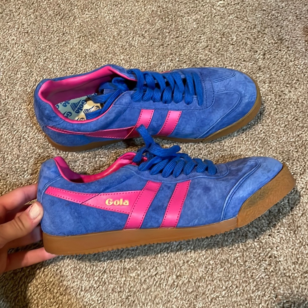Gola sneakers